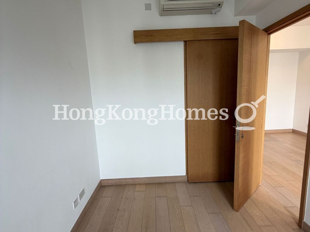Master Bedroom — Victoria Skye - Ocean Waves - Tower 1, Kowloon City