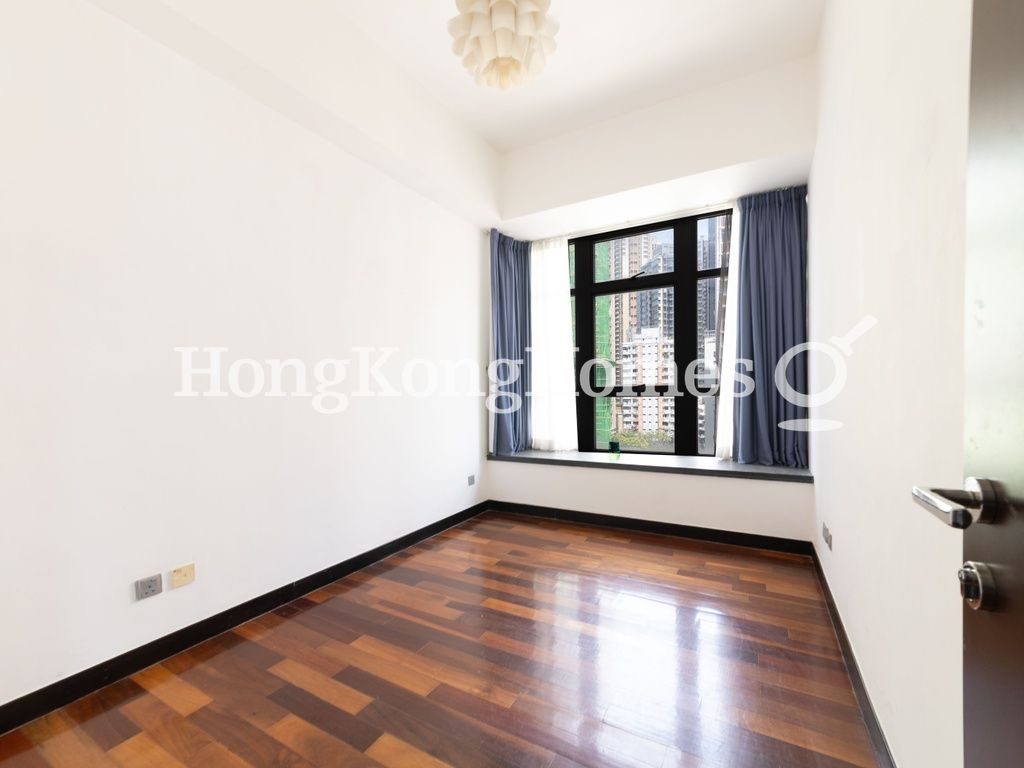 Master Bedroom — J Residence, Wan Chai
