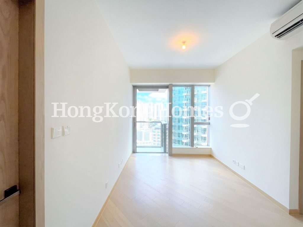 Living and Dining Room — Grand Central - Phase 2 - Tower 3, Kwun Tong / Lam Tin