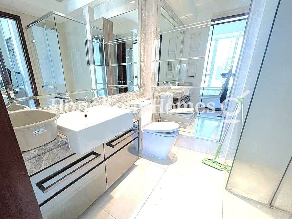 Bathroom — The Avenue - Phase 2 - Tower 2, Wan Chai