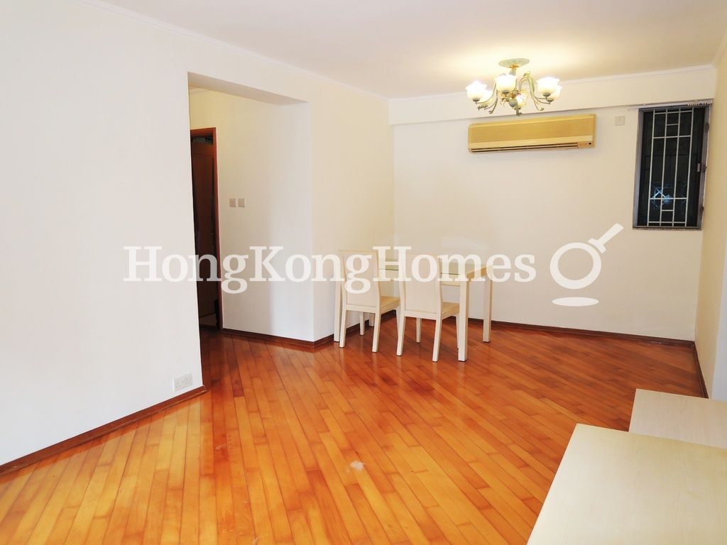 Living and Dining Room — Laguna Verde - Costa Del Sol Tower 15A, Hung Hom / To Kwa Wan