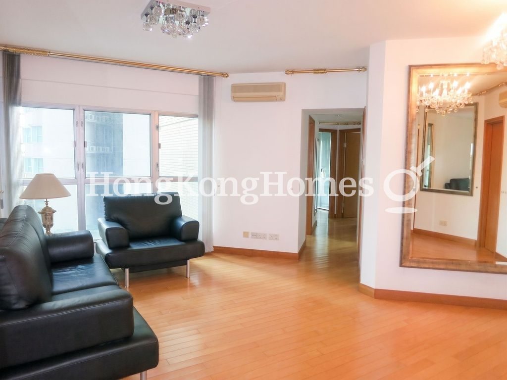 Living and Dining Room — The Waterfront - Block 03, Tsim Sha Tsui
