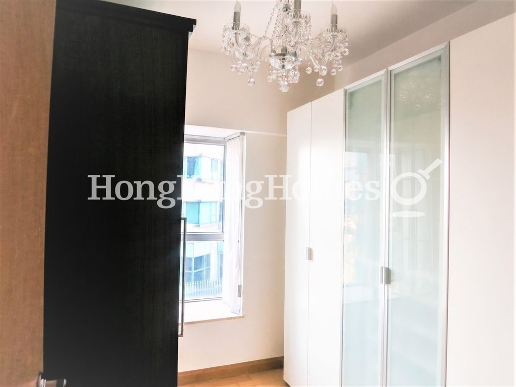 Third Bedroom — The Waterfront - Block 03, Tsim Sha Tsui