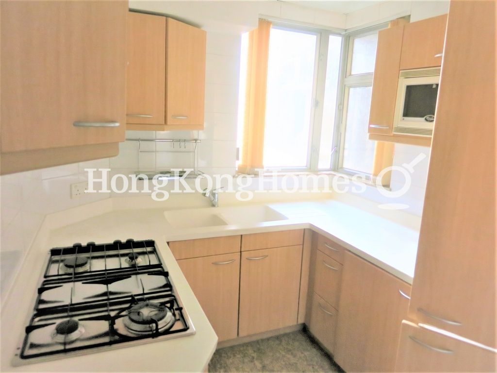 Kitchen — The Waterfront - Block 03, Tsim Sha Tsui