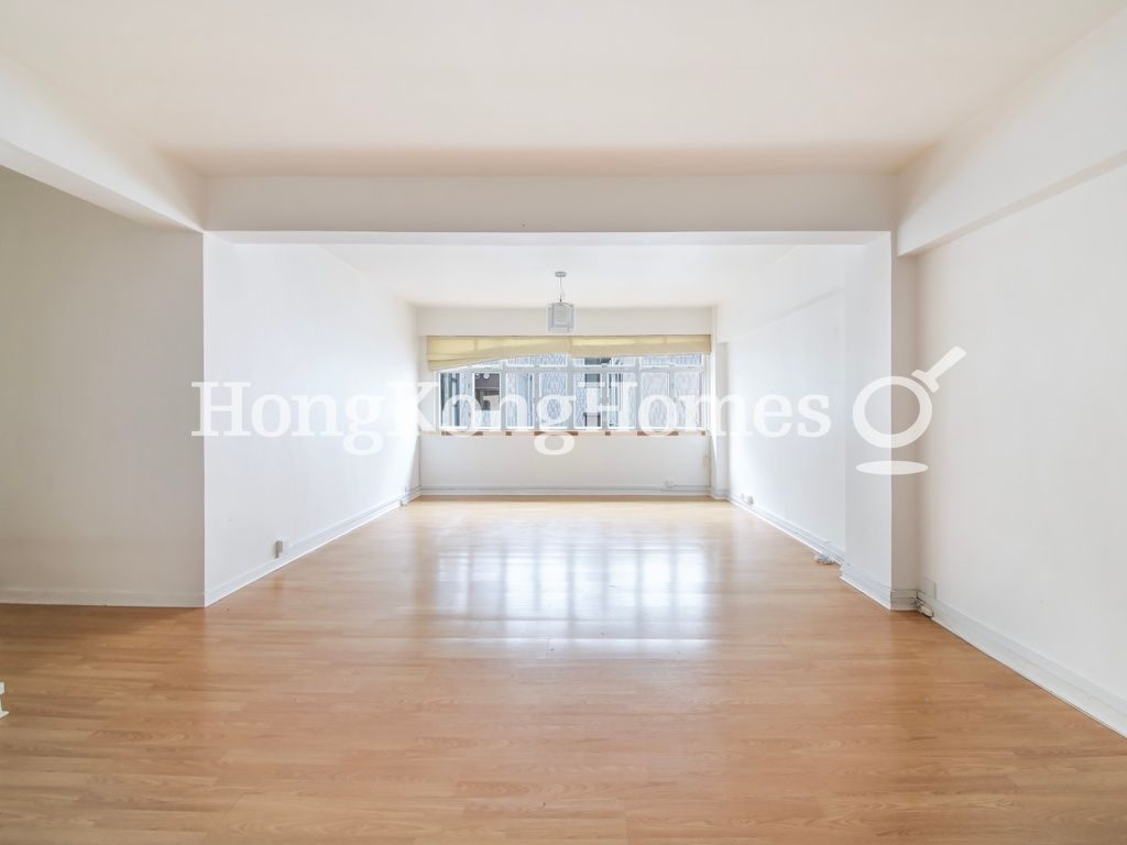 Living and Dining Room — Tung Shan Villa, Mid-levels East