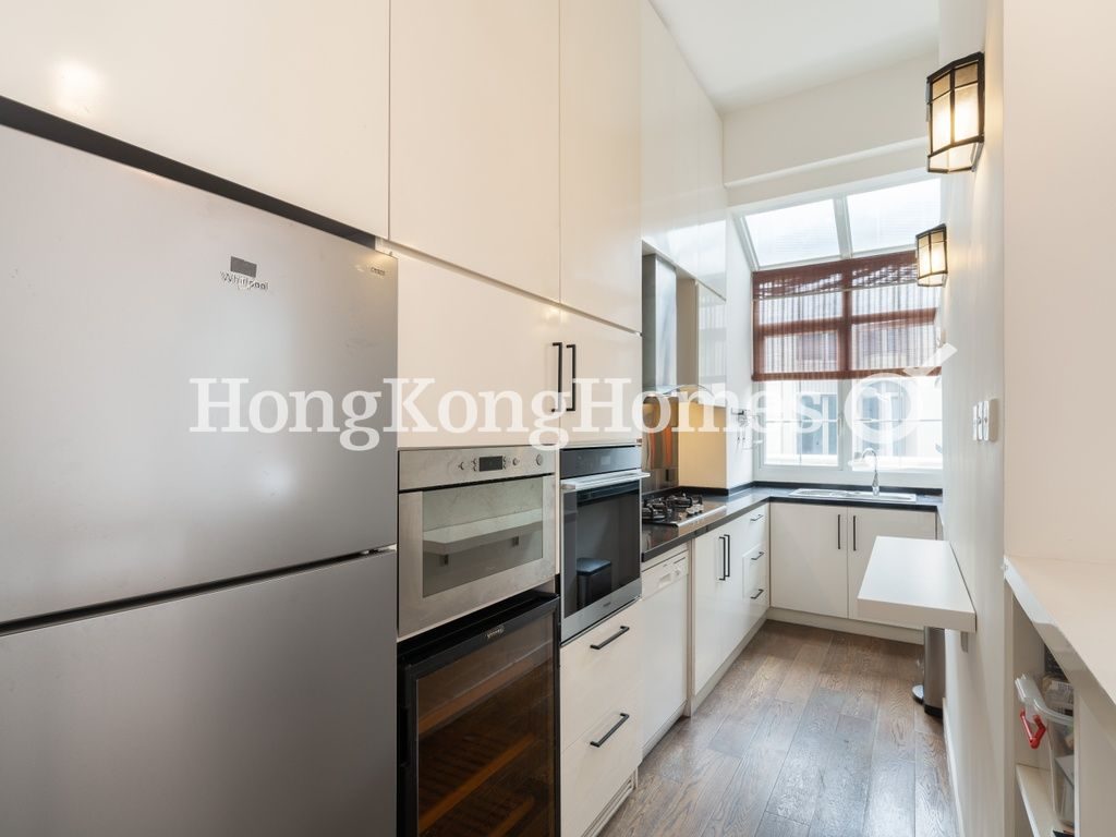 Kitchen — Albany Court, Pokfulam