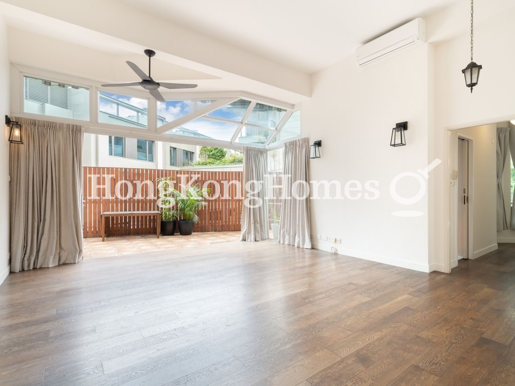 Living and Dining Room — Albany Court, Pokfulam