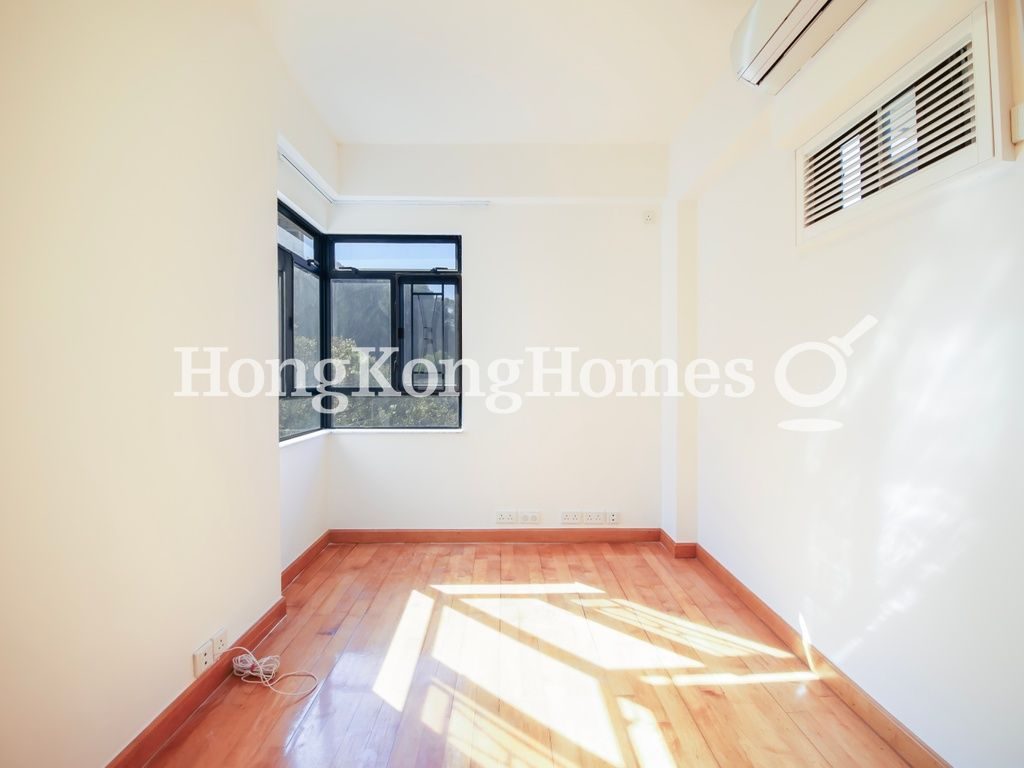 Second Bedroom — Flora Garden - Block 03, Jardine's Lookout
