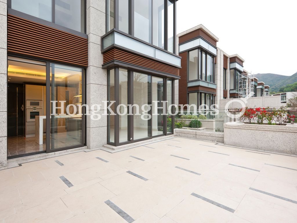 Front Terrace — Valais ll - Locarno Avenue, Sheung Shui