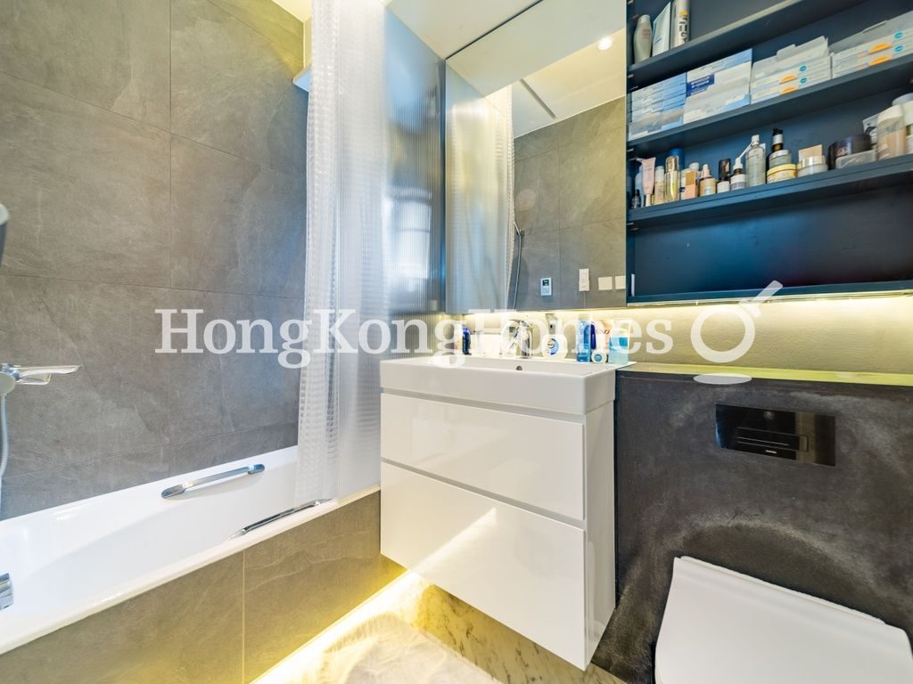 Master Bathroom — Y.I., Tai Hang