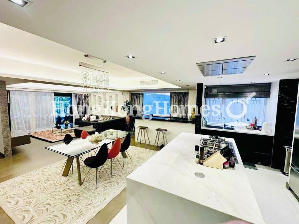 Living and Dining Room — Conduit Road, 40, Mid-levels West