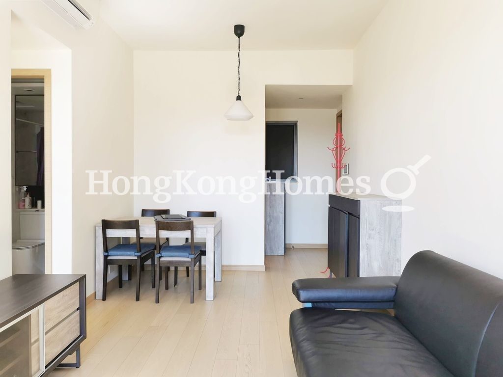 Living and Dining Room — Mantin Heights - Tower 6, Ho Man Tin / Waterloo Road