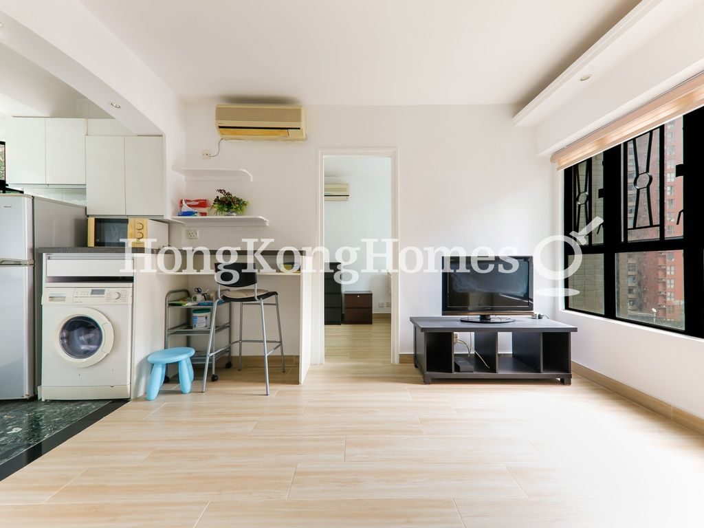 Living and Dining Room — Dawning Height, Central