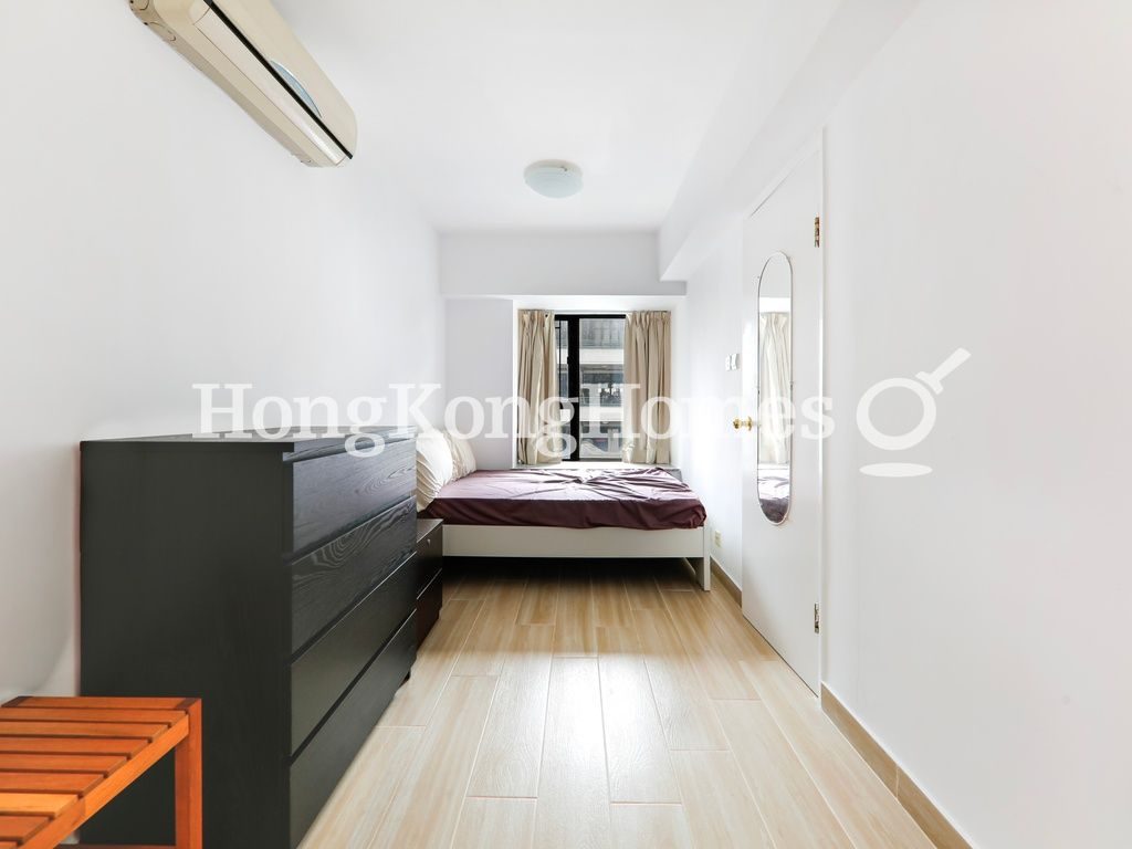 Bedroom — Dawning Height, Central