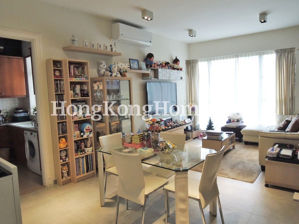 Living and Dining Room — Starcrest - Tower 1, Wan Chai