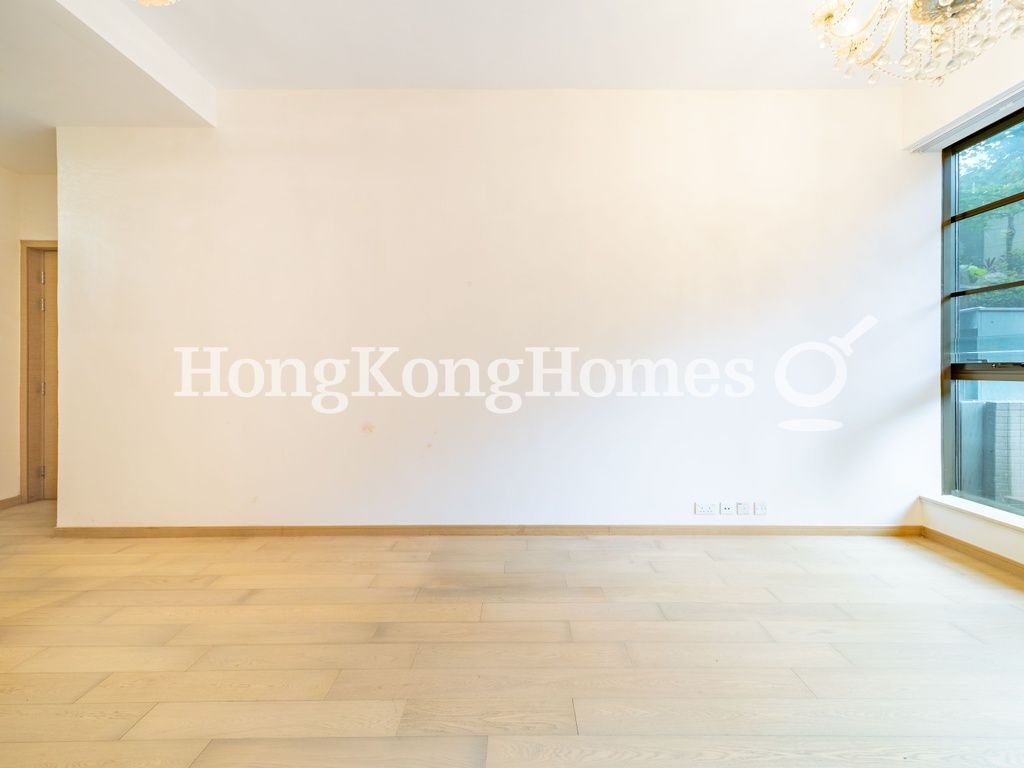 Living and Dining Room — Mantin Heights - Tower 5, Ho Man Tin / Waterloo Road