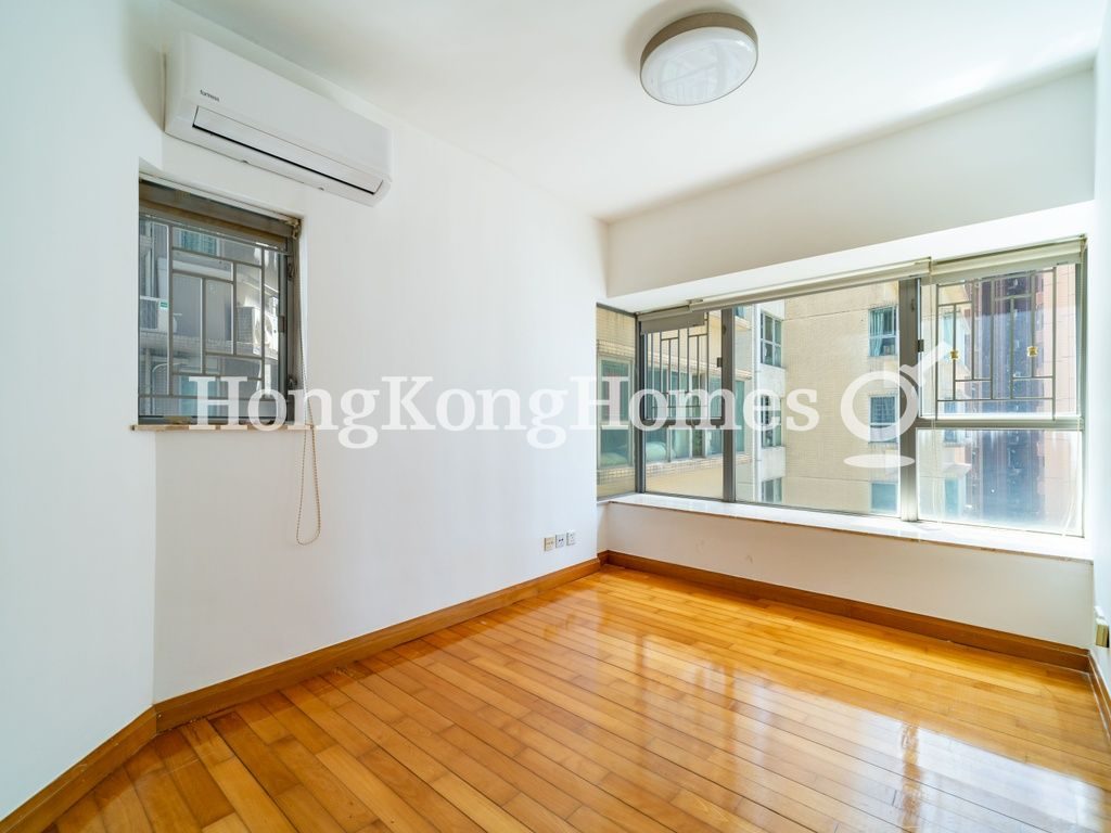 Master Bedroom — The Waterfront - Block 02, Tsim Sha Tsui