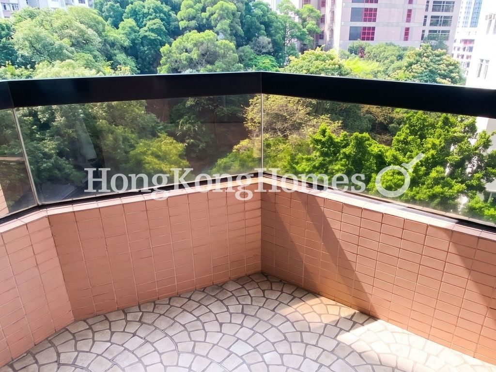 Balcony off Living and Dining Room — Kingsford Height, Mid-levels West