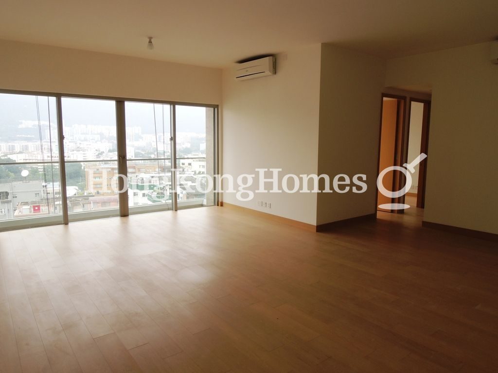 Living and Dining Room — Kadoorie Hill, Ho Man Tin / Waterloo Road