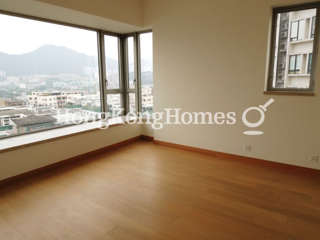 Master Bedroom — Kadoorie Hill, Ho Man Tin / Waterloo Road