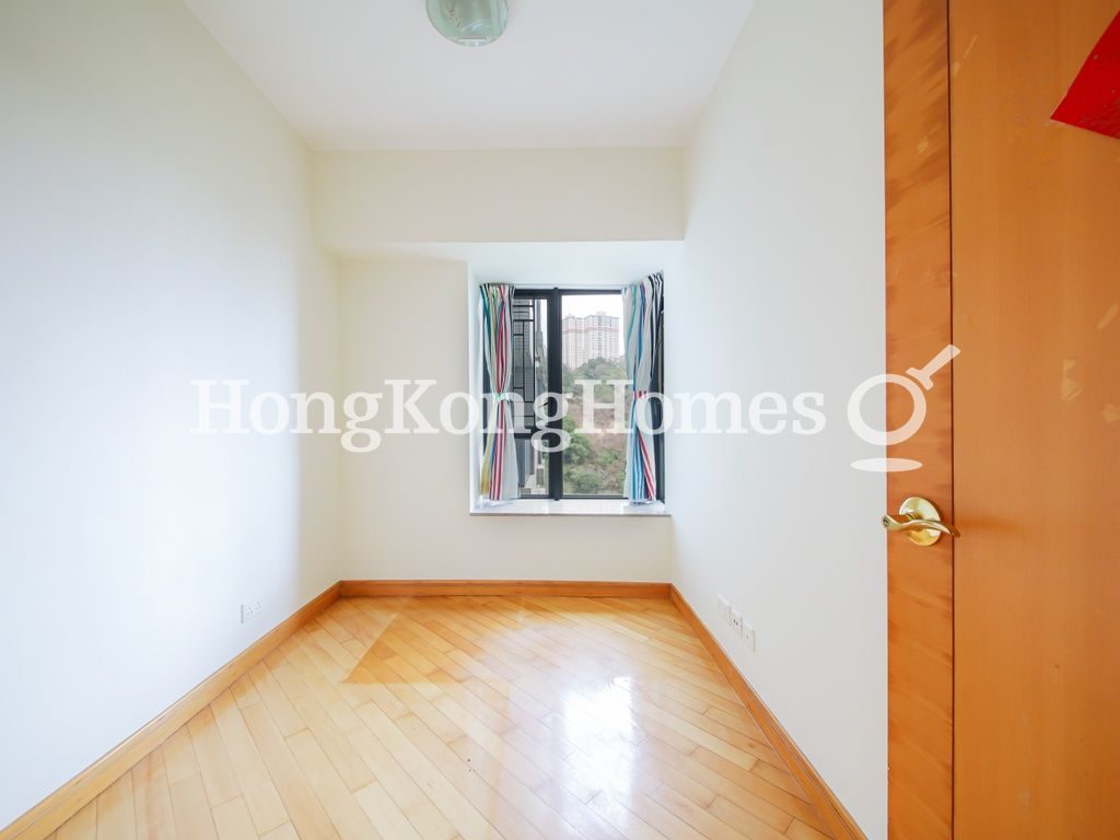 Third Bedroom — Residence Bel-air - Phase 01, Tower 06, Pokfulam