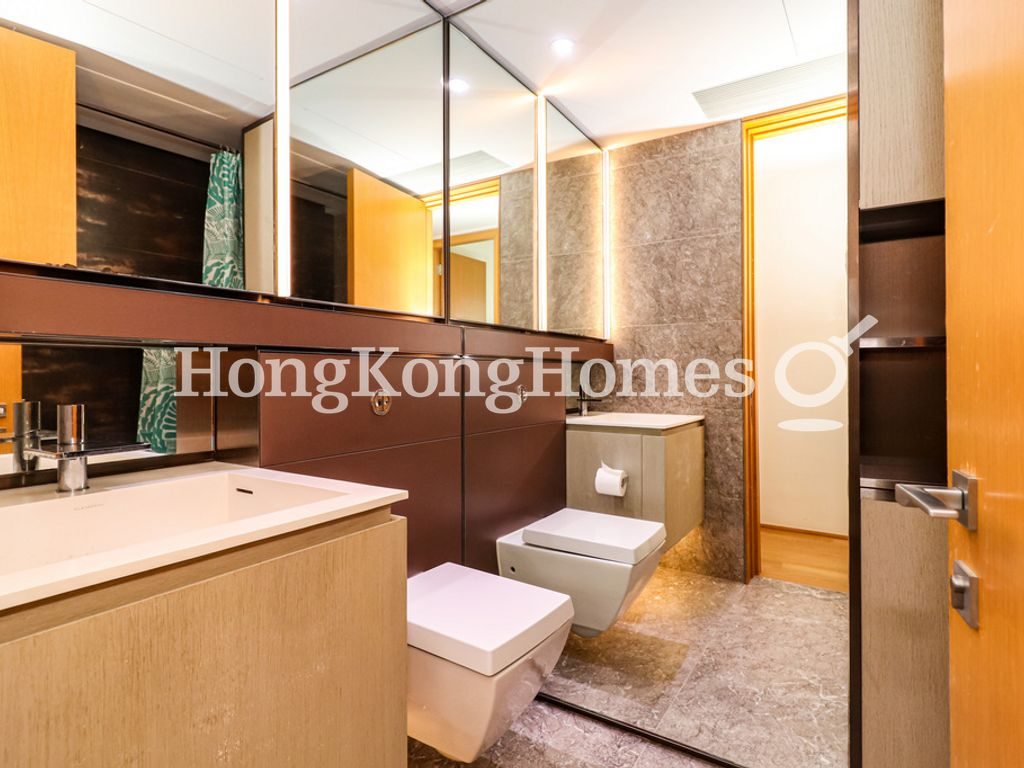 Guest Bathroom — Alassio, Mid-levels West