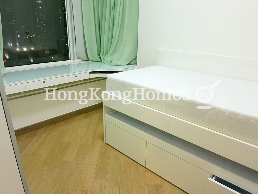 Second Ensuite Bedroom — Harbour Green - Block 01, Tai Kok Tsui