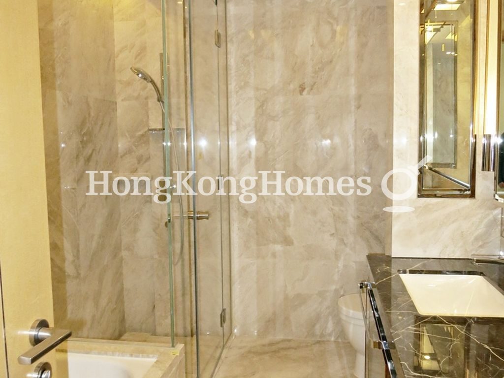 Master Bathroom — Grand Austin - Tower 1, Tsim Sha Tsui
