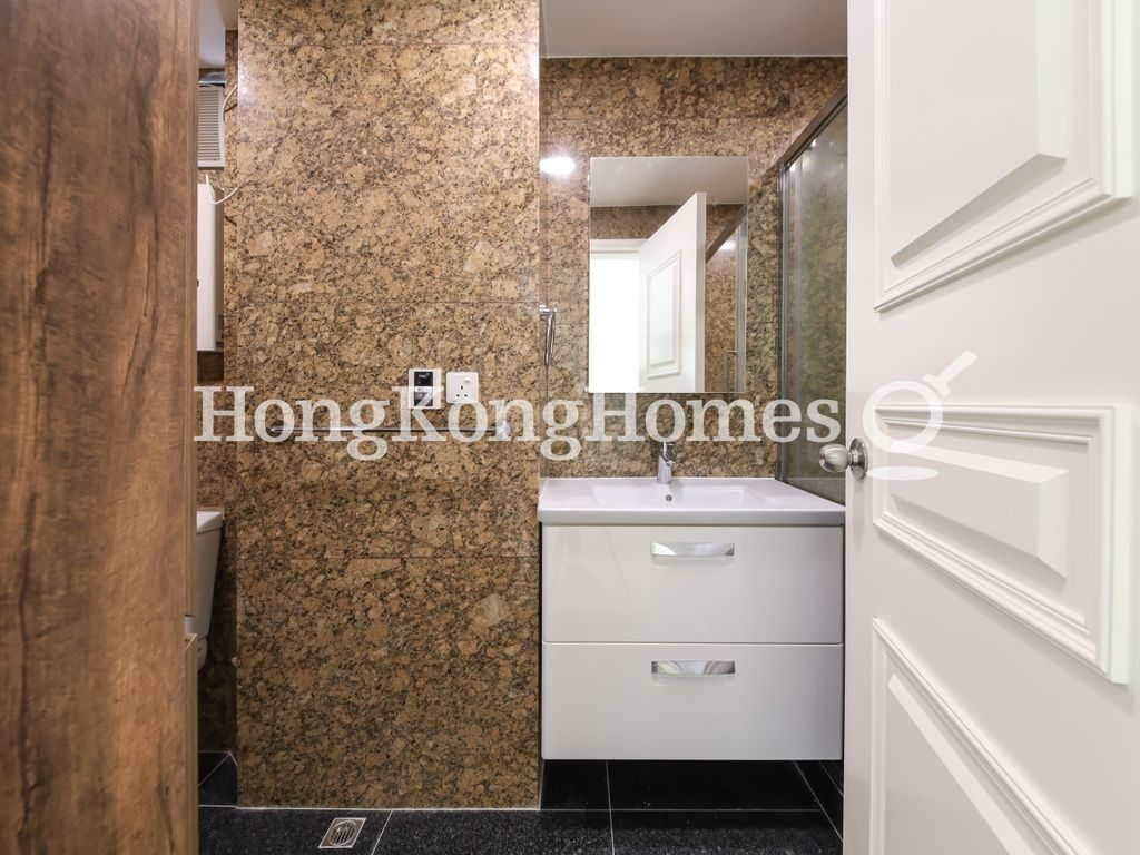 Master Bathroom — Bowen Road, 5G - 5H, Mid-levels Central