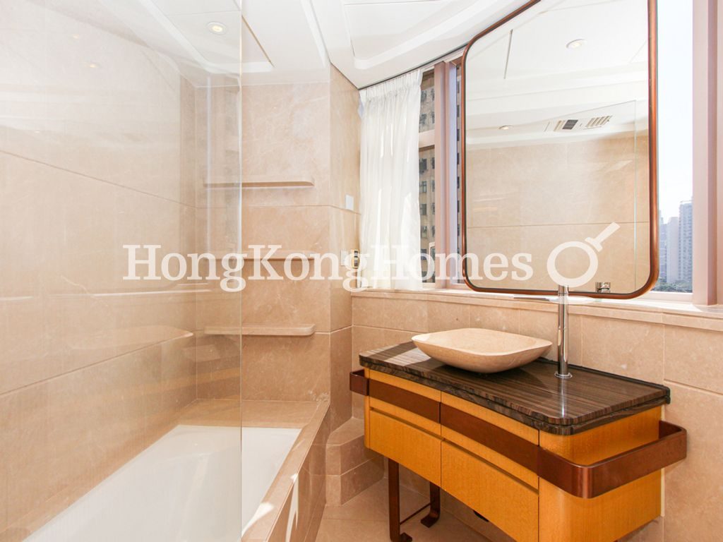 Master Bathroom — Cadogan, Western / Kennedy Town
