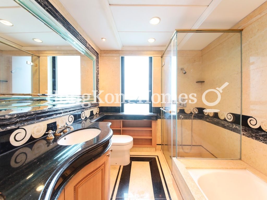 Master Bathroom — The Leighton Hill - Block 03, Happy Valley