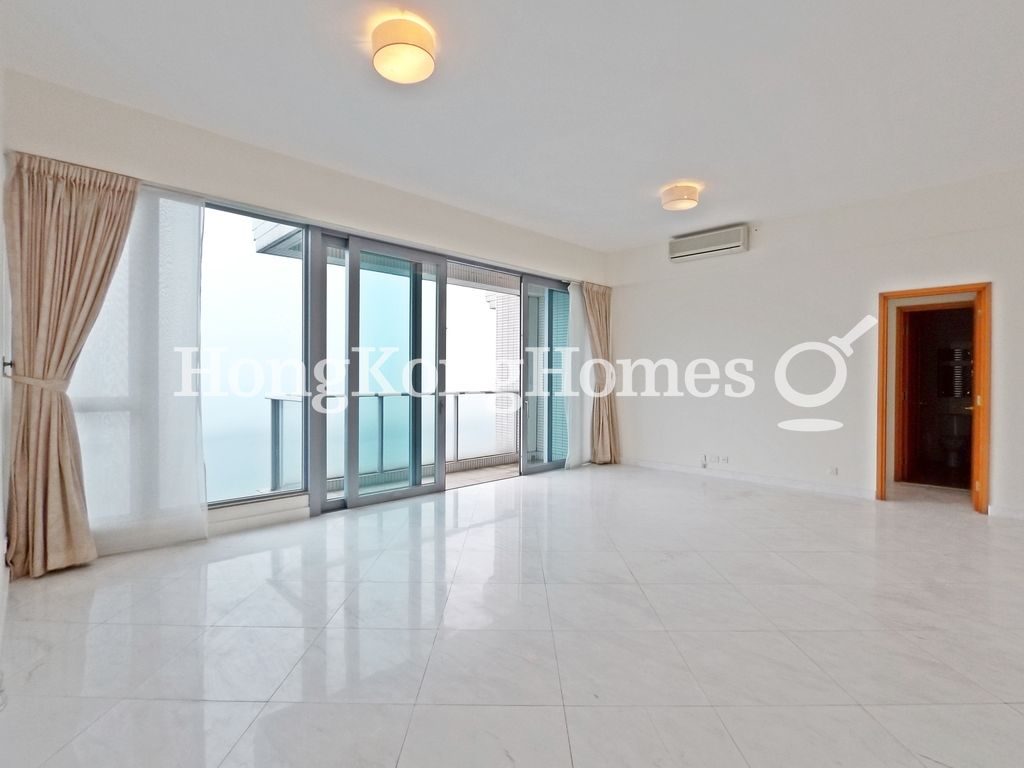 Living and Dining Room — Residence Bel-air - Phase 04, Peak Tower 05, Pokfulam