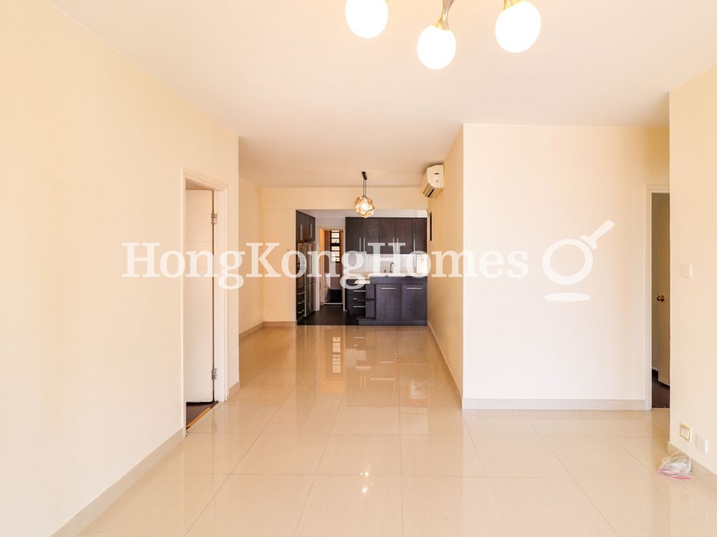 Living and Dining Room — Elegant Terrace - Block 02, Mid-levels West