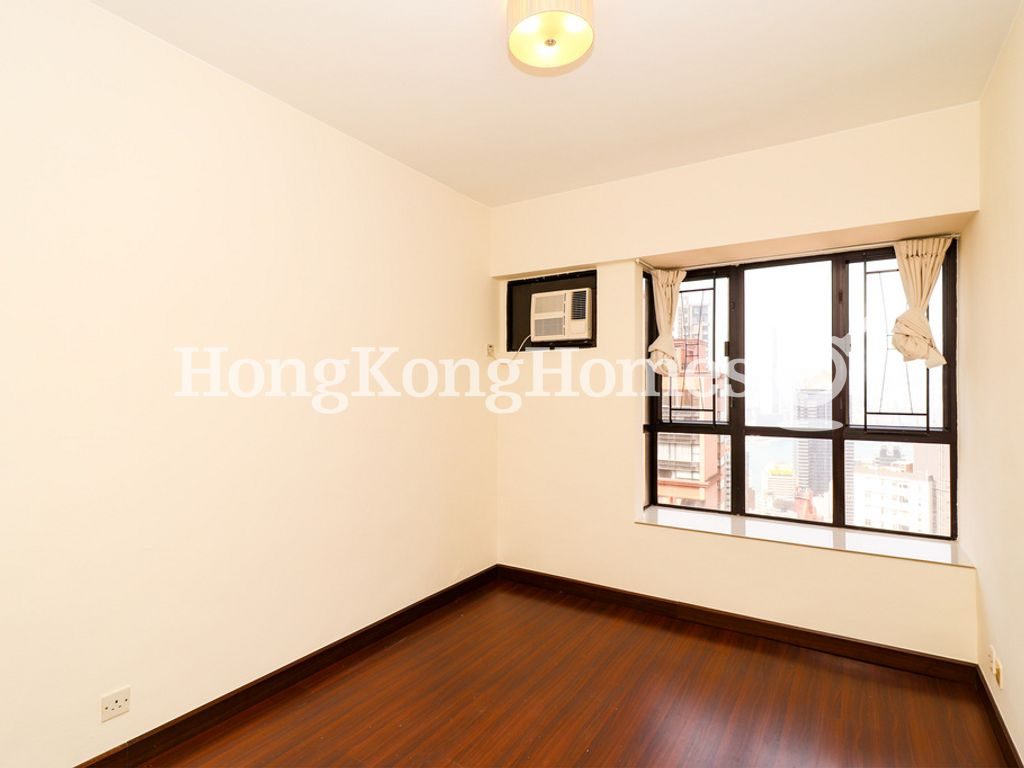 Second Bedroom — Elegant Terrace - Block 02, Mid-levels West