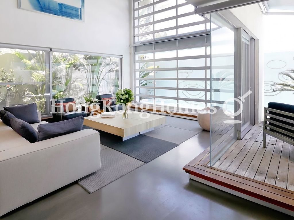 Living Room — Hoi Fung Path, 4, Stanley