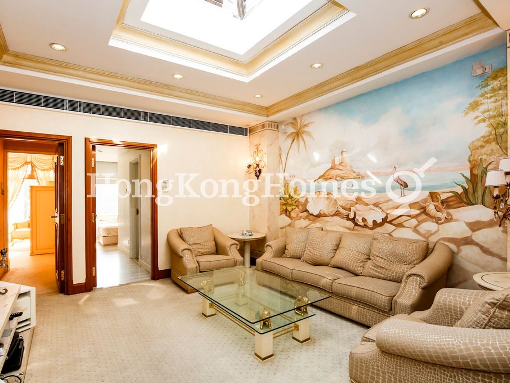 Family Room — Double Bay, Deep Water Bay