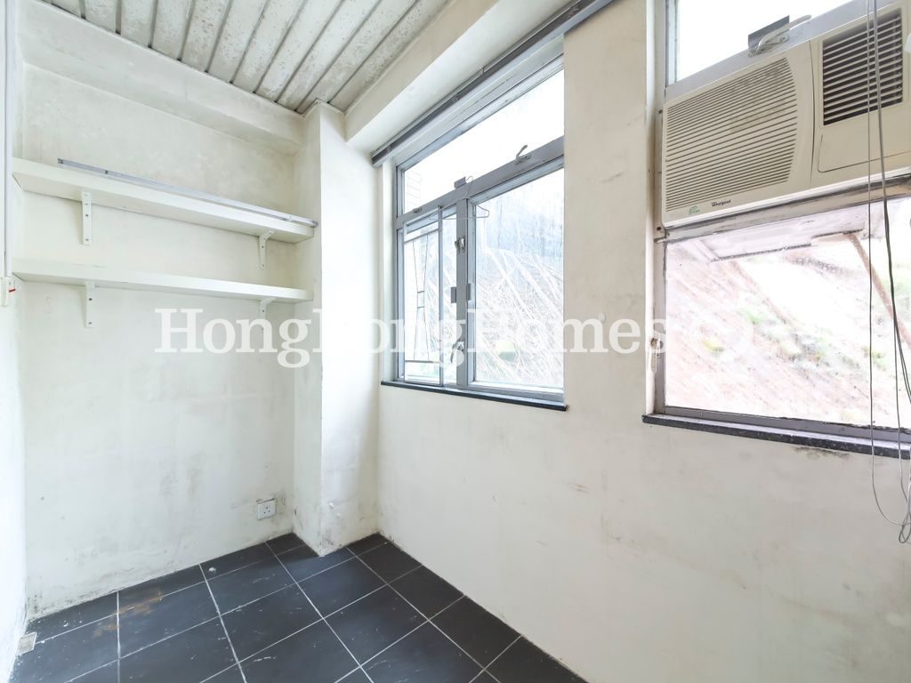 Maid's Room — Skyline Mansion - Block 02, Mid-levels West