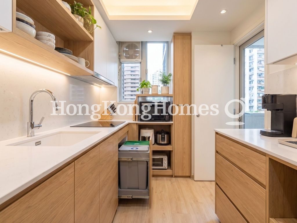 Kitchen — The Latitude - Block 01, San Po Kong / Wong Tai Sin