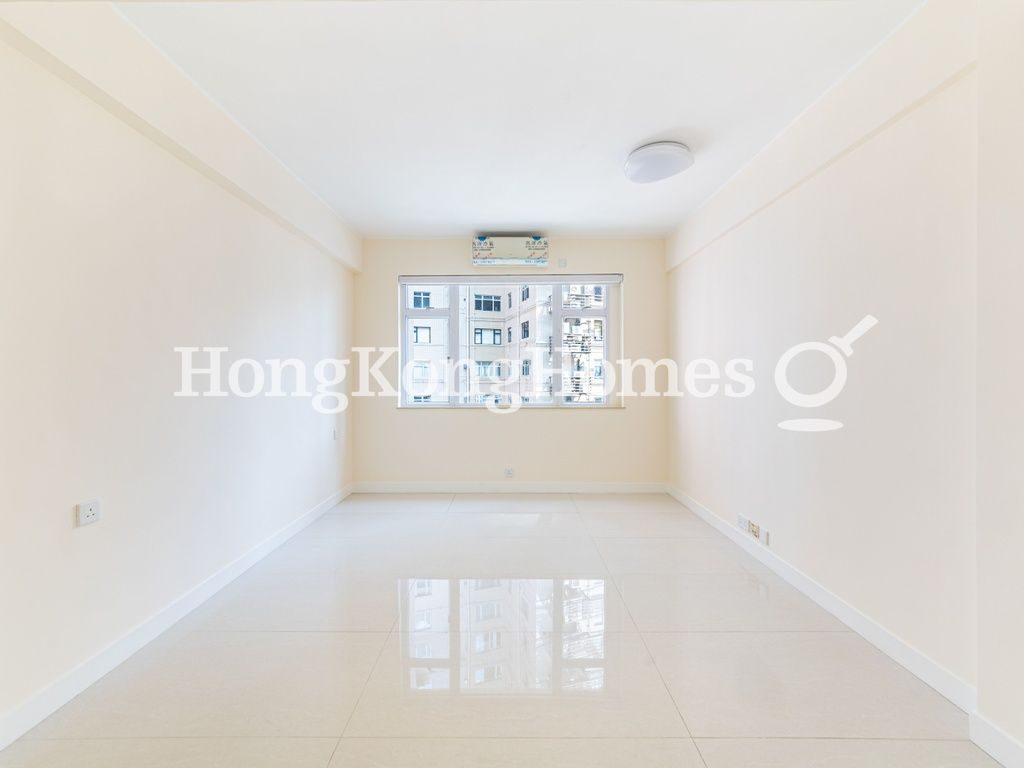 Master Bedroom — Wah Sen Court, Mid-levels West