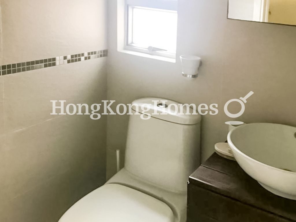 Bathroom — Richland Court, Wan Chai