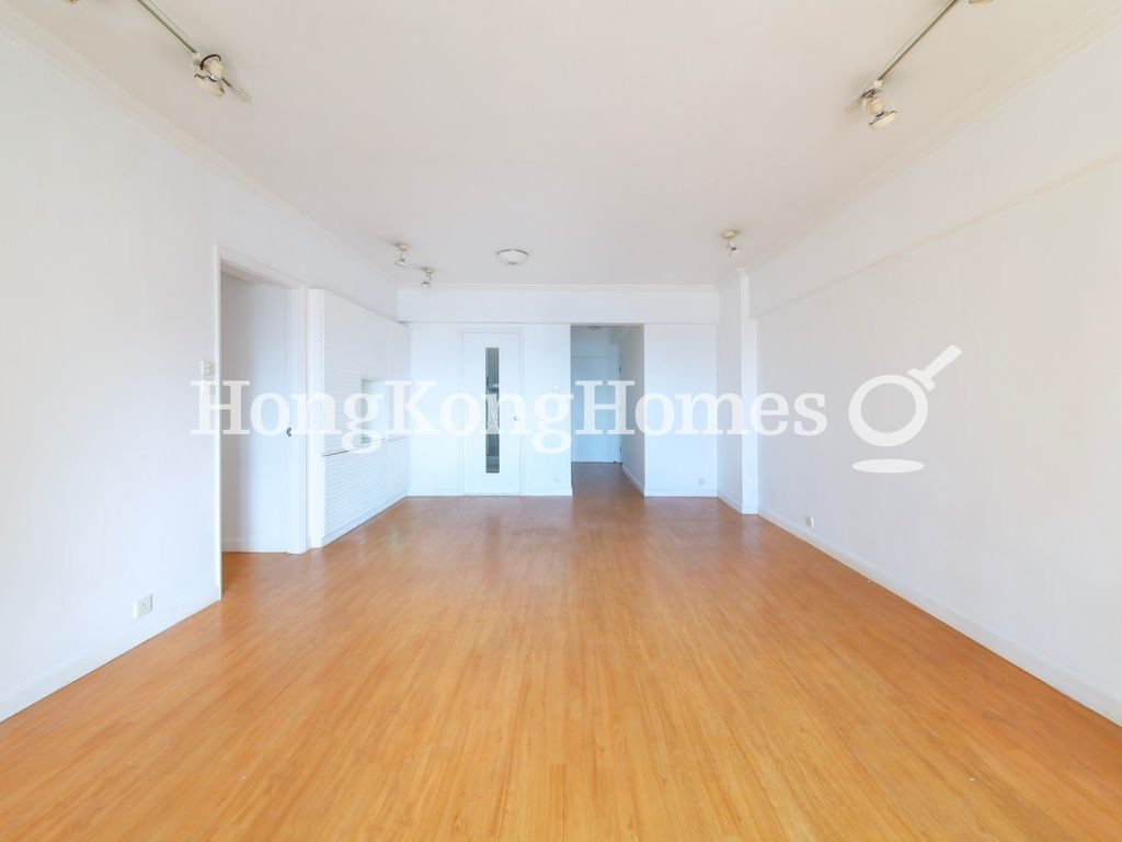 Living and Dining Room — Realty Gardens - London Court, Mid-levels West