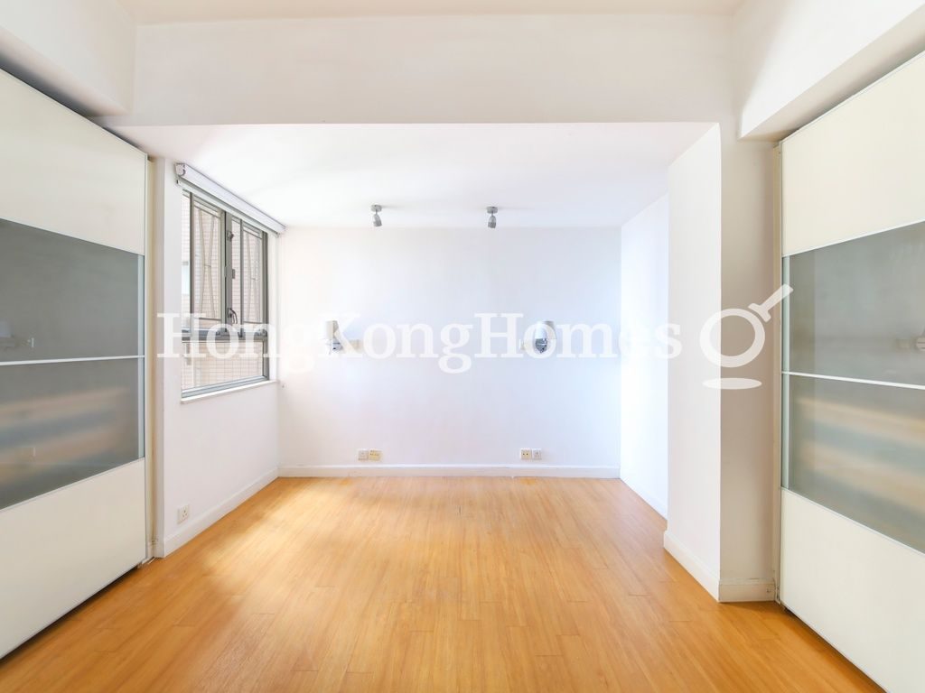 Master Bedroom — Realty Gardens - London Court, Mid-levels West