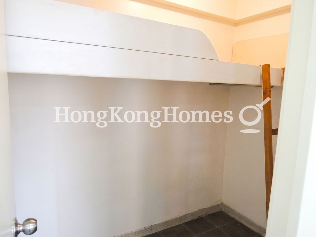Maid's Room — Baguio Villa - Block 20, Pokfulam
