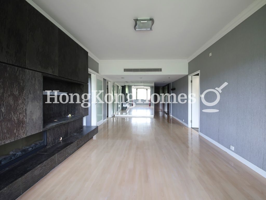 Living and Dining Room — Hong Kong Parkview - Tower 03, Repulse Bay