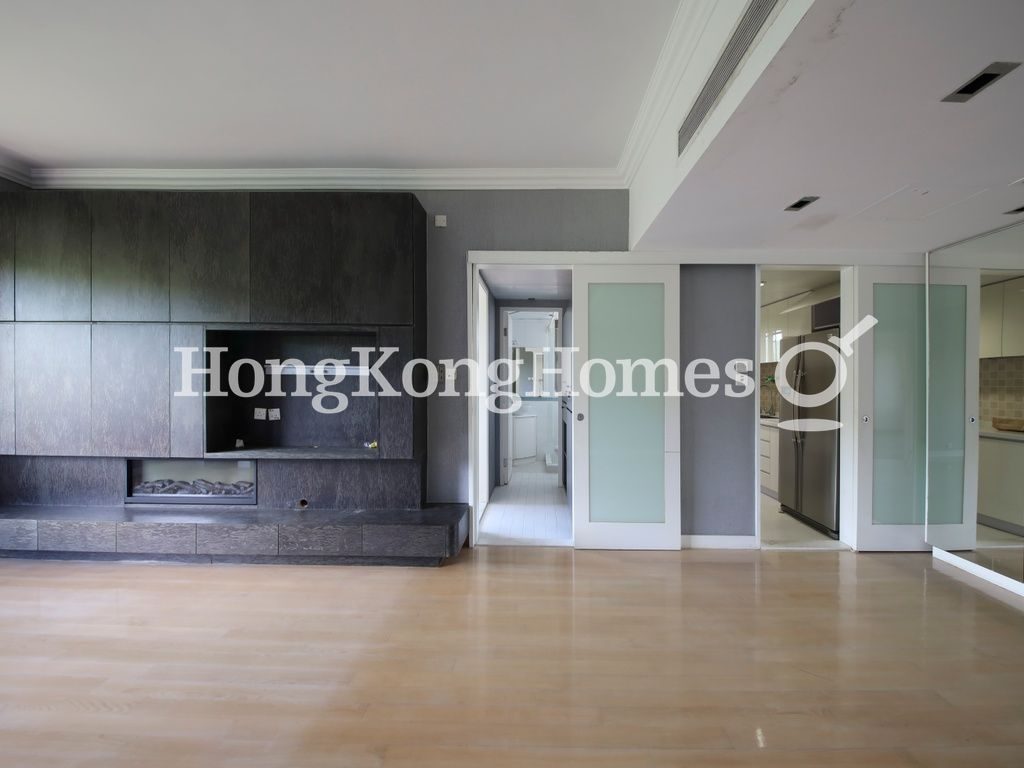 Living and Dining Room — Hong Kong Parkview - Tower 03, Repulse Bay