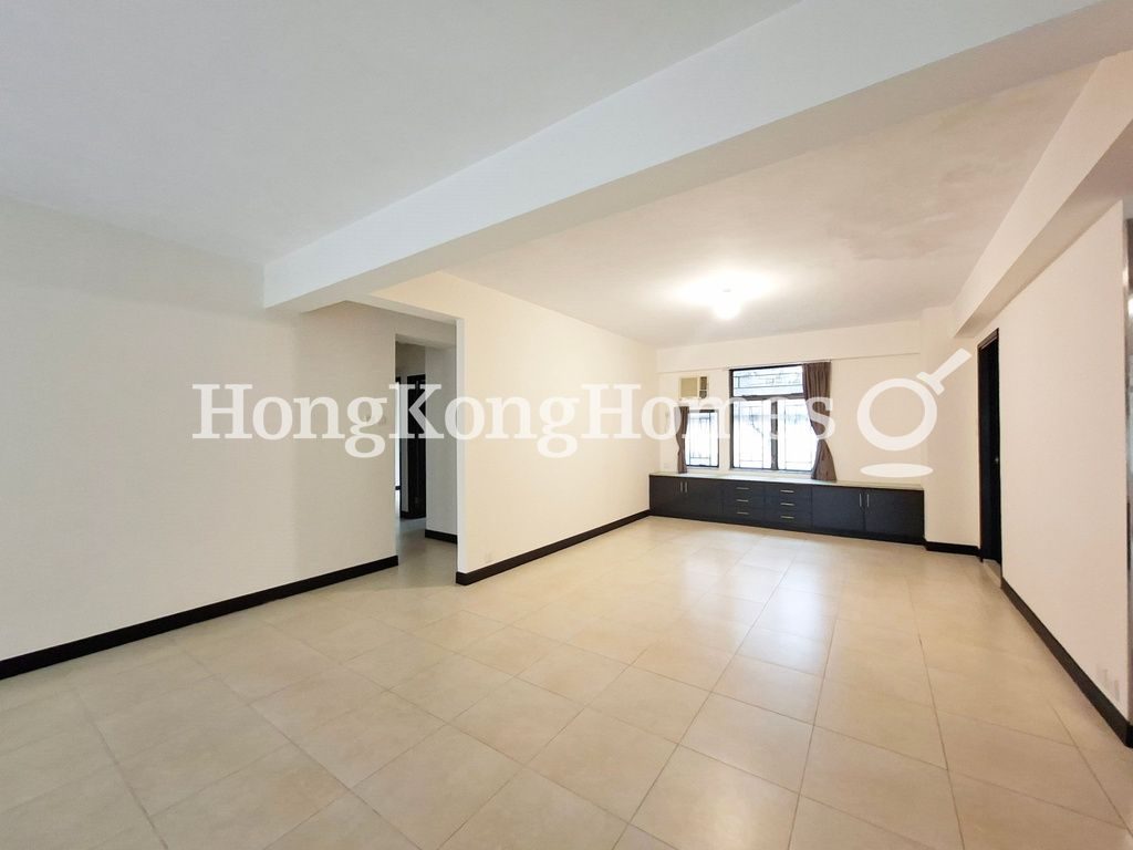 Living and Dining Room — Right Mansion, Mid-levels West