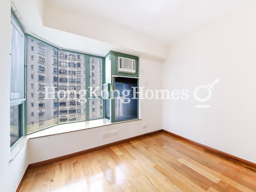 Third Bedroom — Y.I., Tai Hang