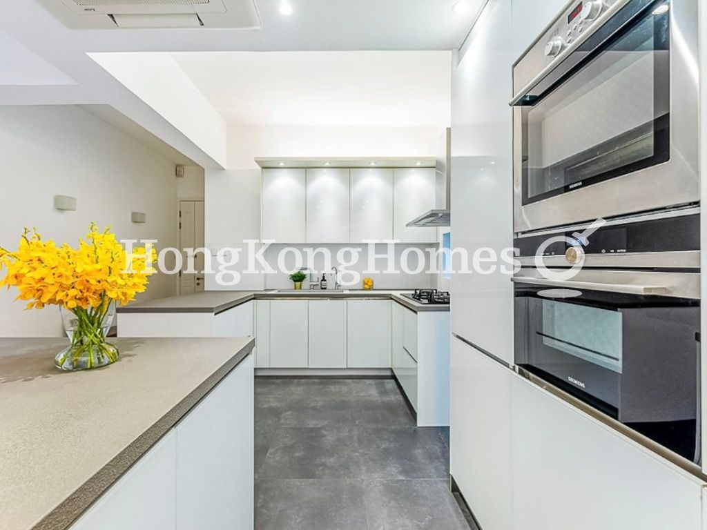 Open Kitchen — Pak Fai Mansion, Mid-levels Central