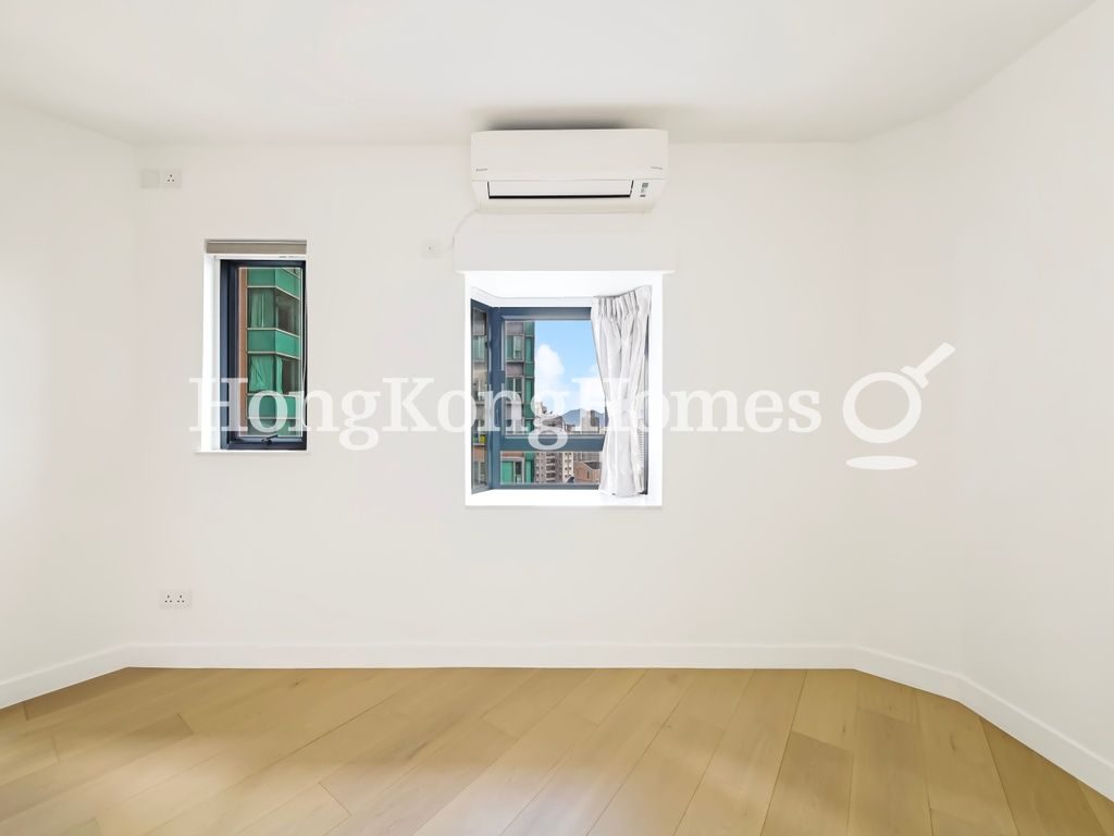 Master Bedroom — Albron Court, Mid-levels West