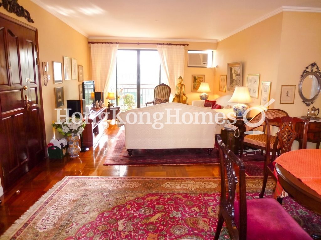Living and Dining Room — Baguio Villa - Block 18, Pokfulam